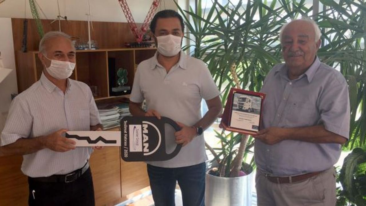 Proje taşımacılığının öncü firması SARILAR, filosuna özel dizayn 10 MAN çekici kattı