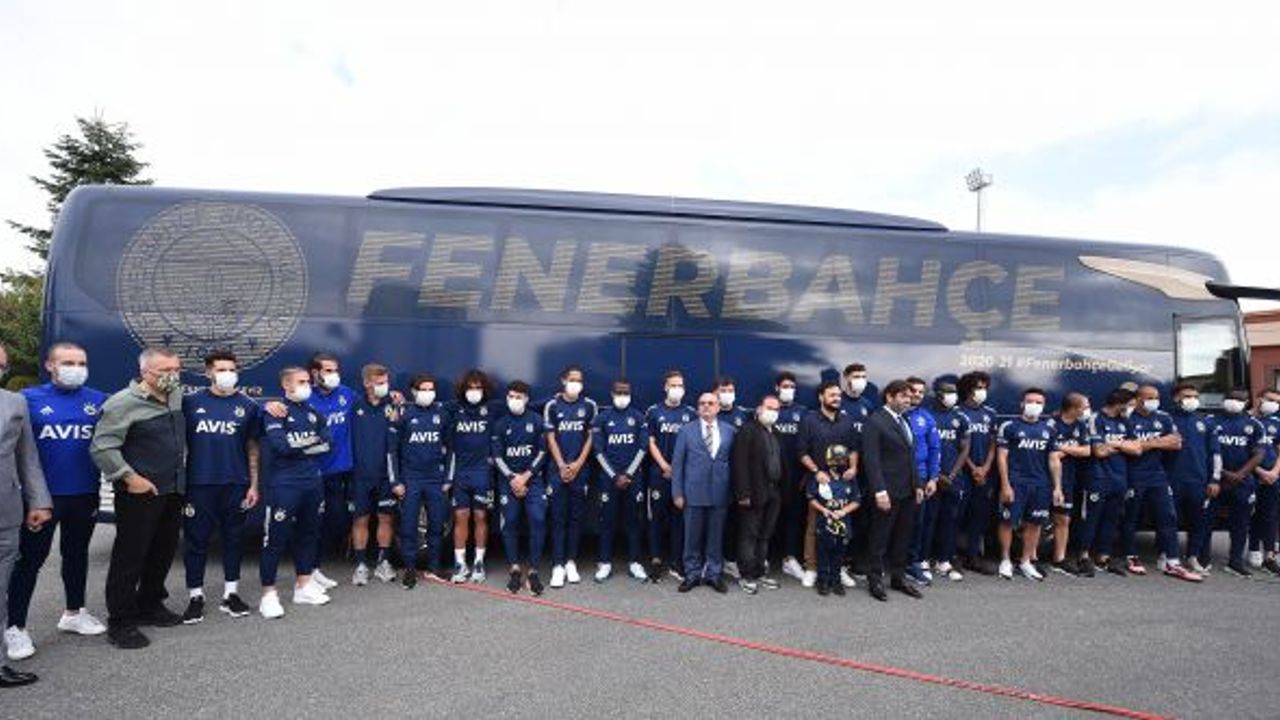 Gürsel Turizm Fenerbahçe Futbol Takımı’nı yeniden tasarlanan Mercedes Tourismo ile taşıyacak