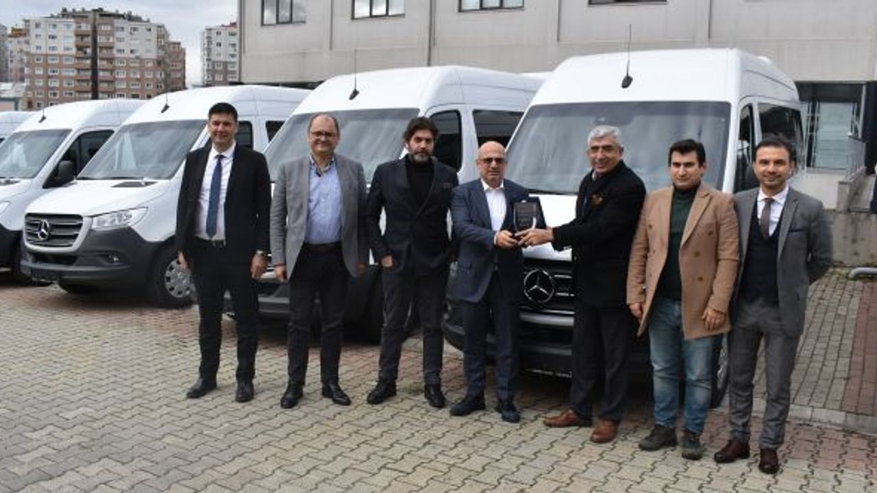 Mengerler Ticaret Türk A.Ş’den Gürsel Turizm’e 11 Sprinter