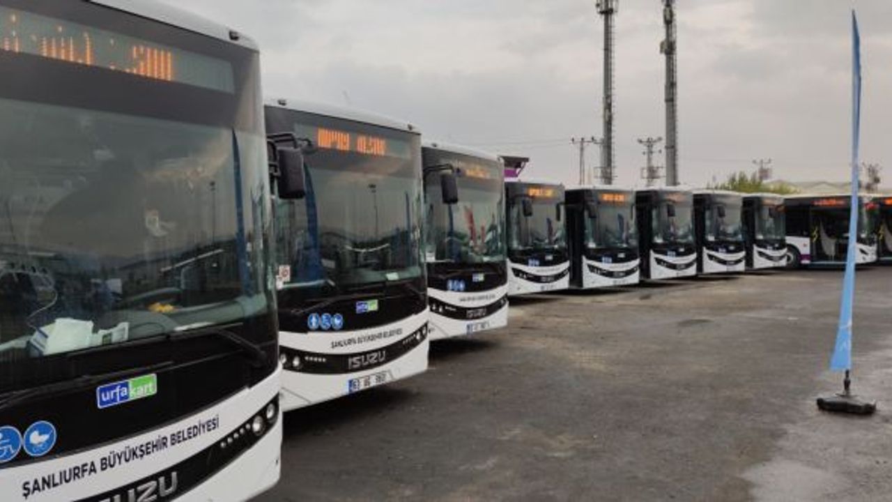 Şanlıurfa Büyükşehir Belediyesi 12 Isuzu otobüs, 10 Ford minibüs filosuna kattı
