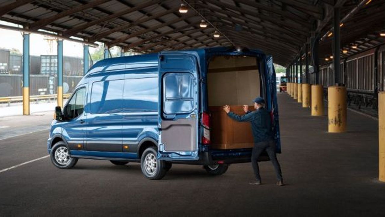 Yeni Ford Transit Frigo Van pazara sunuldu