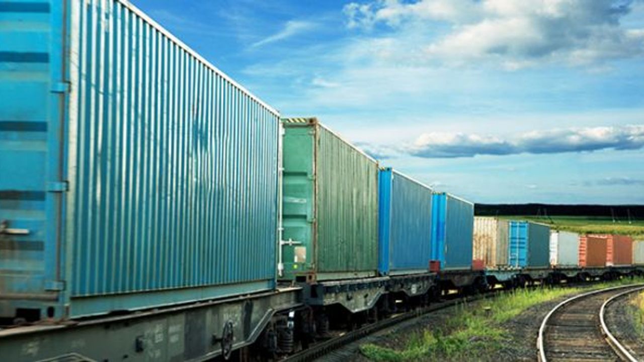 Demiryolu ve Ro-Ro ile intermodal taşımalar öne çıktı