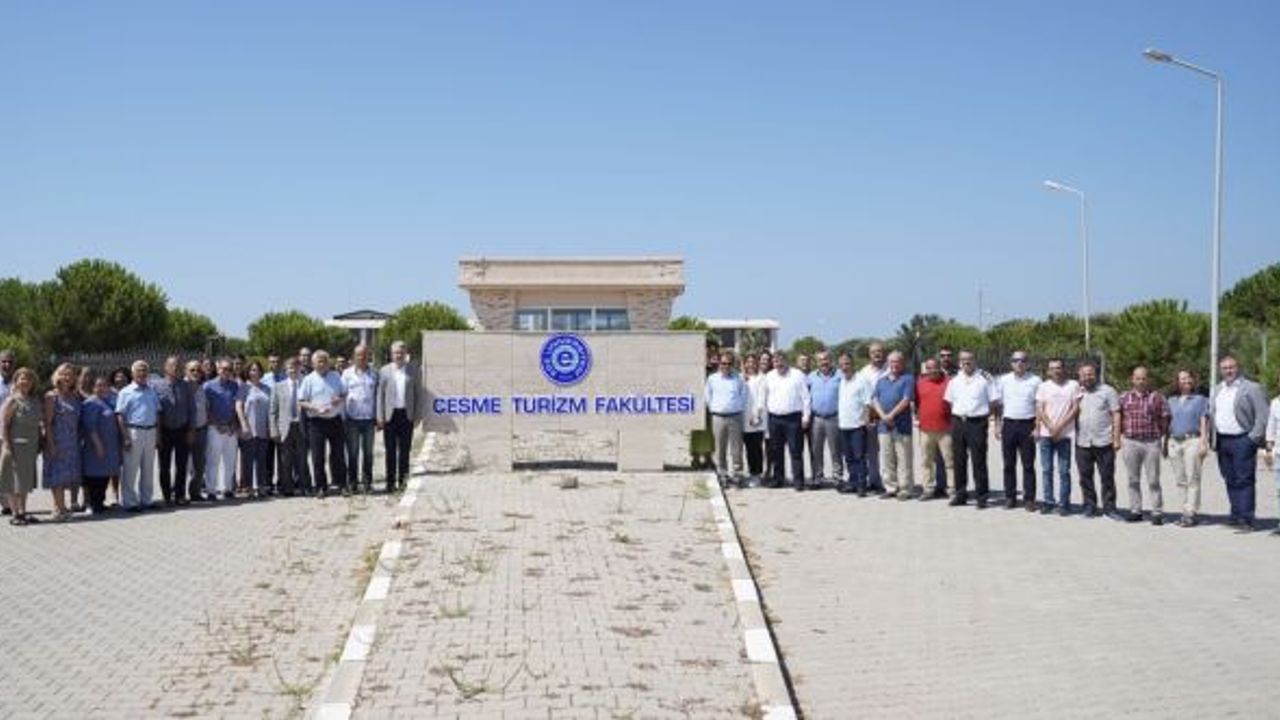 Çeşme Turizm Fakültesi’nden “Gastronomi ve Turizm Rehberliği” atağı