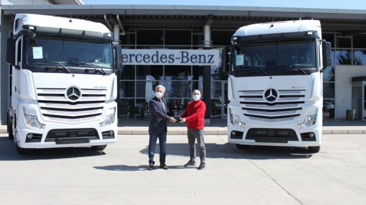 Aslantürk Lojistik, 10 adet Actros 1848 LS siparişinin ilk 5 aracını teslim aldı