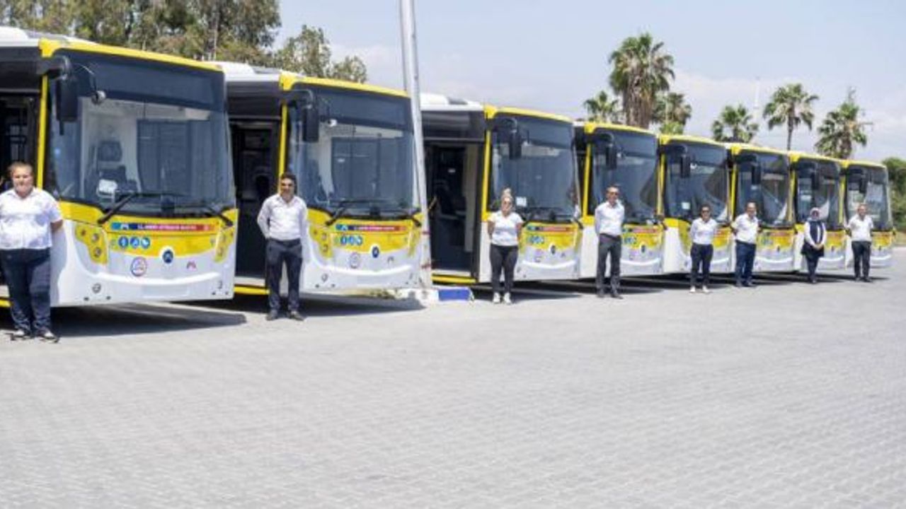 Mersin ulaşımına 10 körüklü otobüs daha katıldı