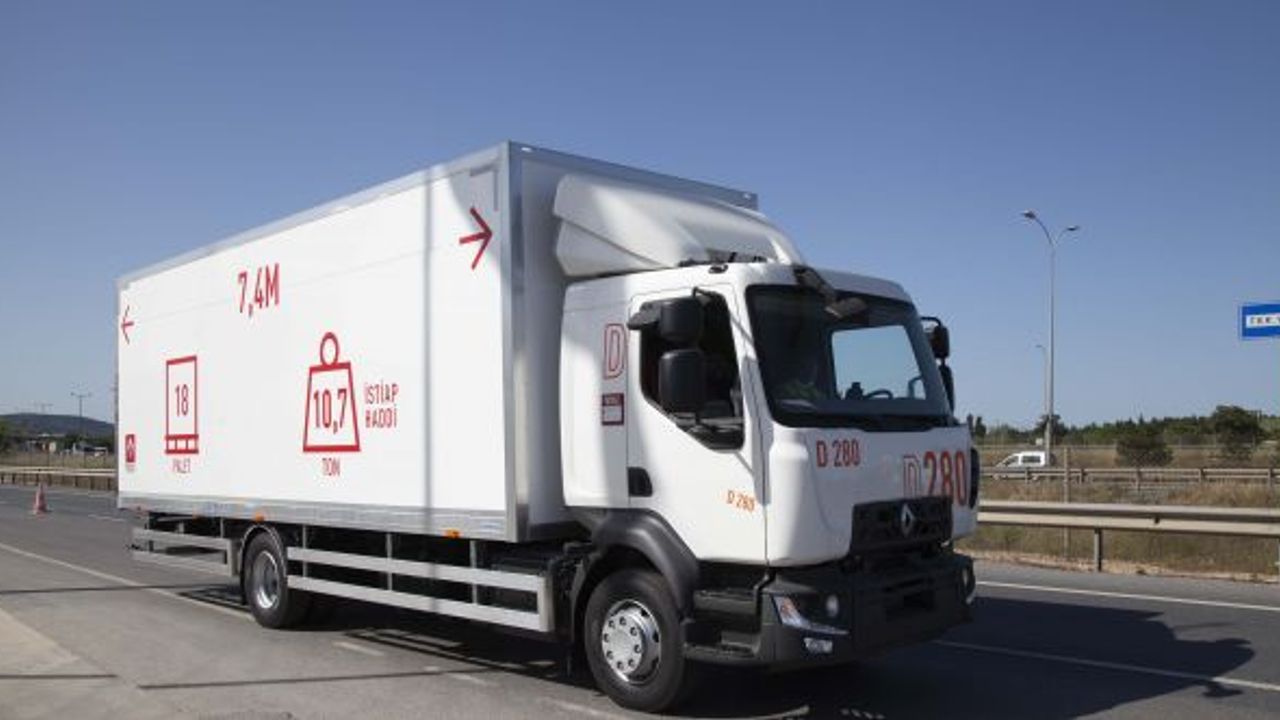 Renault Trucks D-MED kamyon Türkiye turunu ilk etabını tamamladı