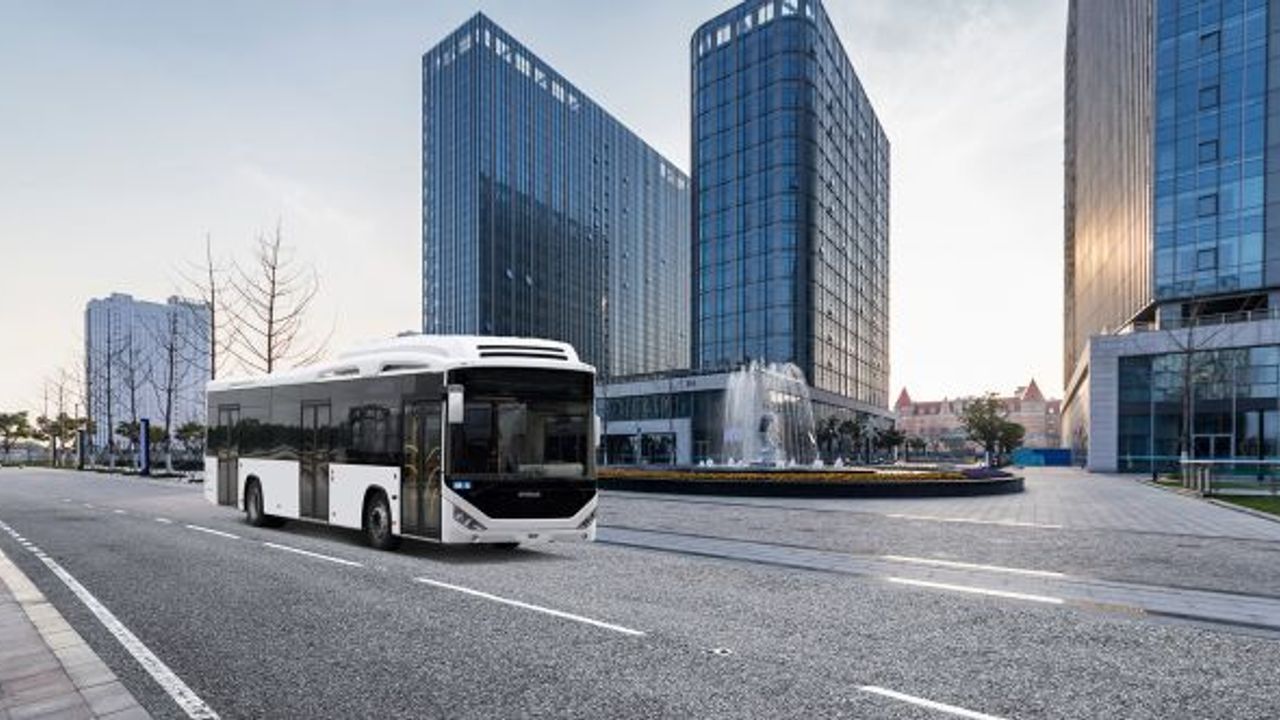 Azerbaycan'dan Otokar'a 50 adet doğalgazlı otobüs siparişi