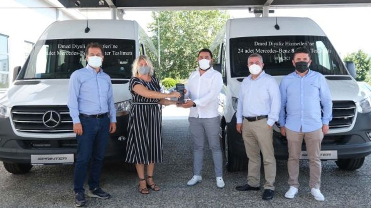 Dmed Diyaliz Hizmetler 24 adet Mercedes-Benz Sprinter siparişini teslim aldı
