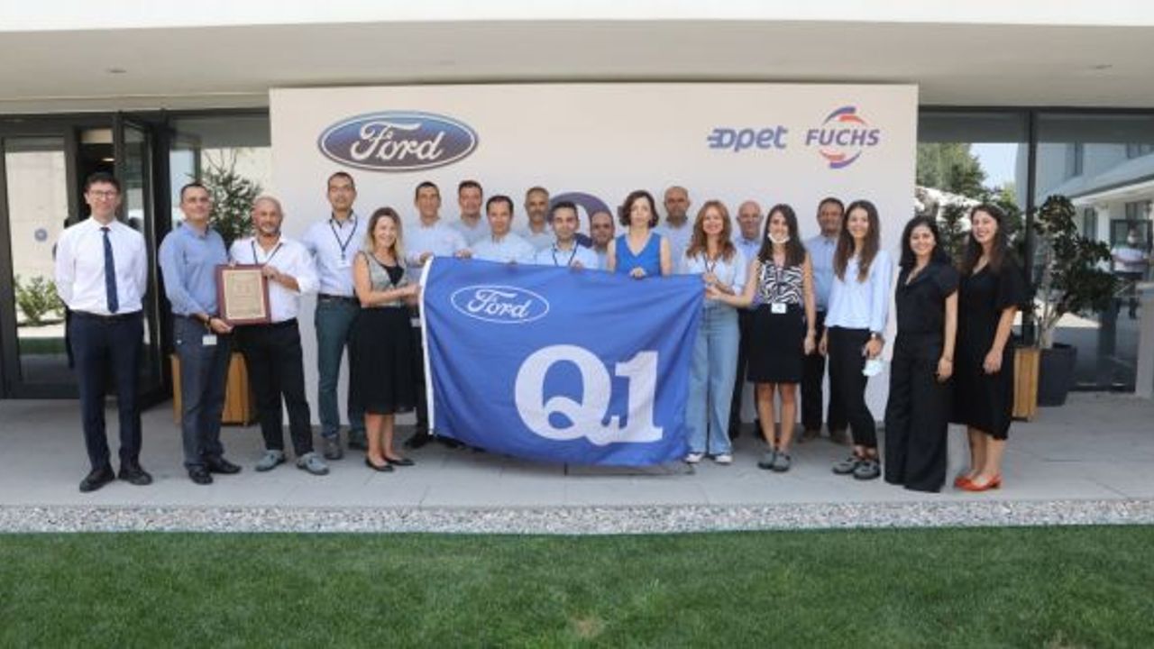 Opet Fuchs’un Aliağa’daki madeni yağ tesisine“Ford Q1 Kalite Sertifikası”