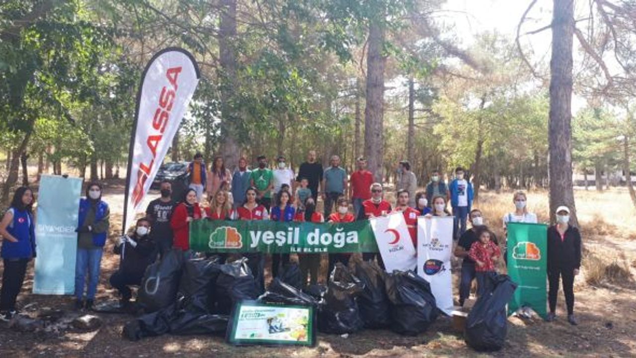 Brisa gönüllülerinden 18 Eylül Dünya Temizlik Günü’nde 3 koldan çevre temizliği