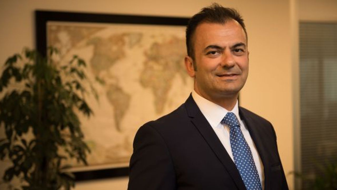 Bülent Önder vdf Grup CEO’su ve vdf Grubu Yönetim Kurulu Üyesi olarak görev yapacak