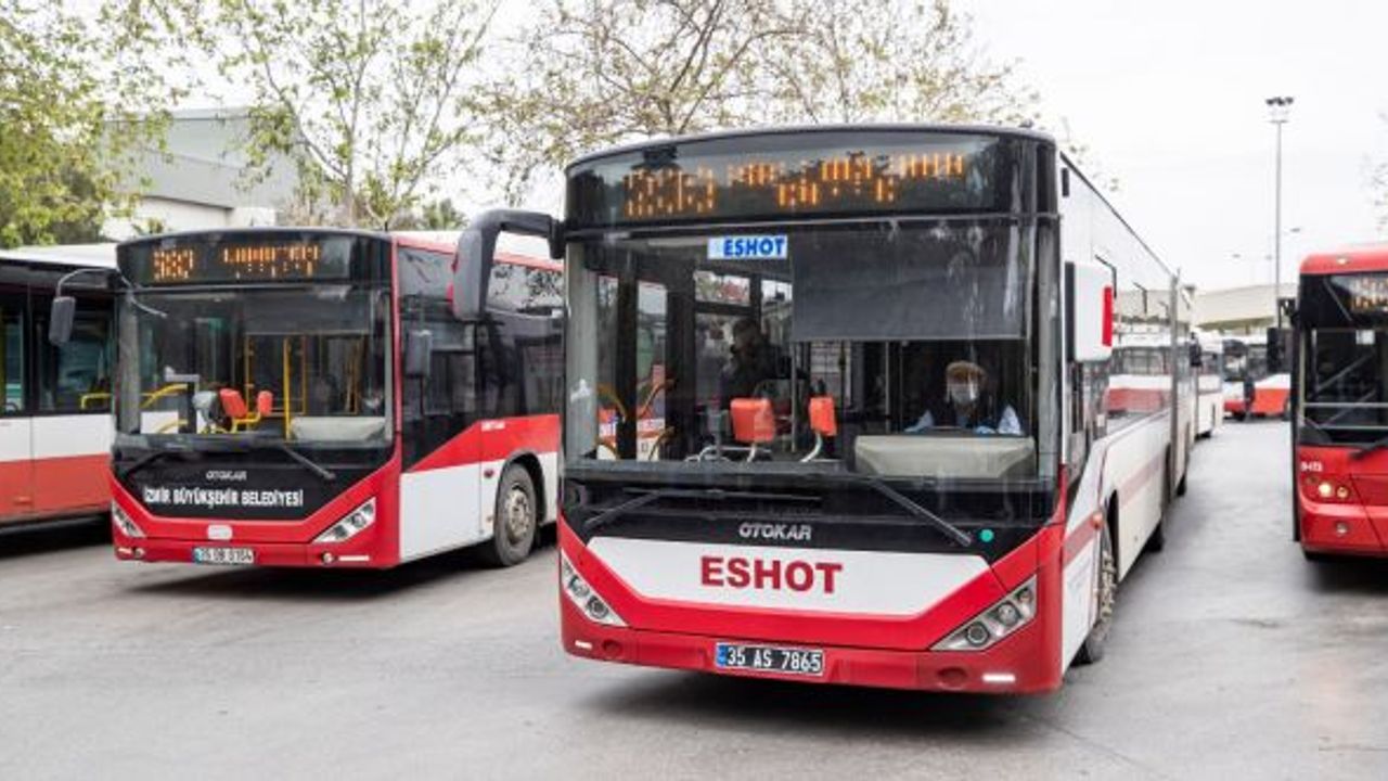 İzmir’e 100 elektrikli otobüs ve 55 midibüs daha geliyor