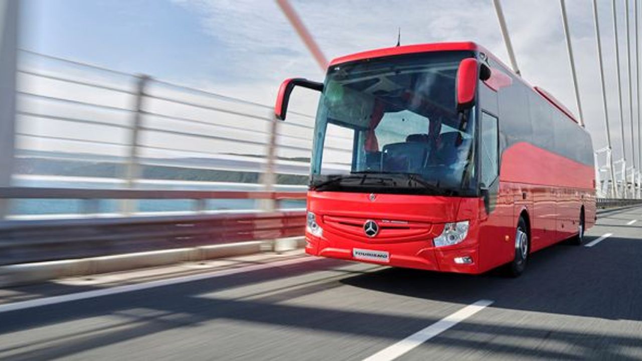 Mercedes-Benz Türkiye'de ürettiği otobüsleri Kasım ayında 15 farklı ülkeye ihraç etti