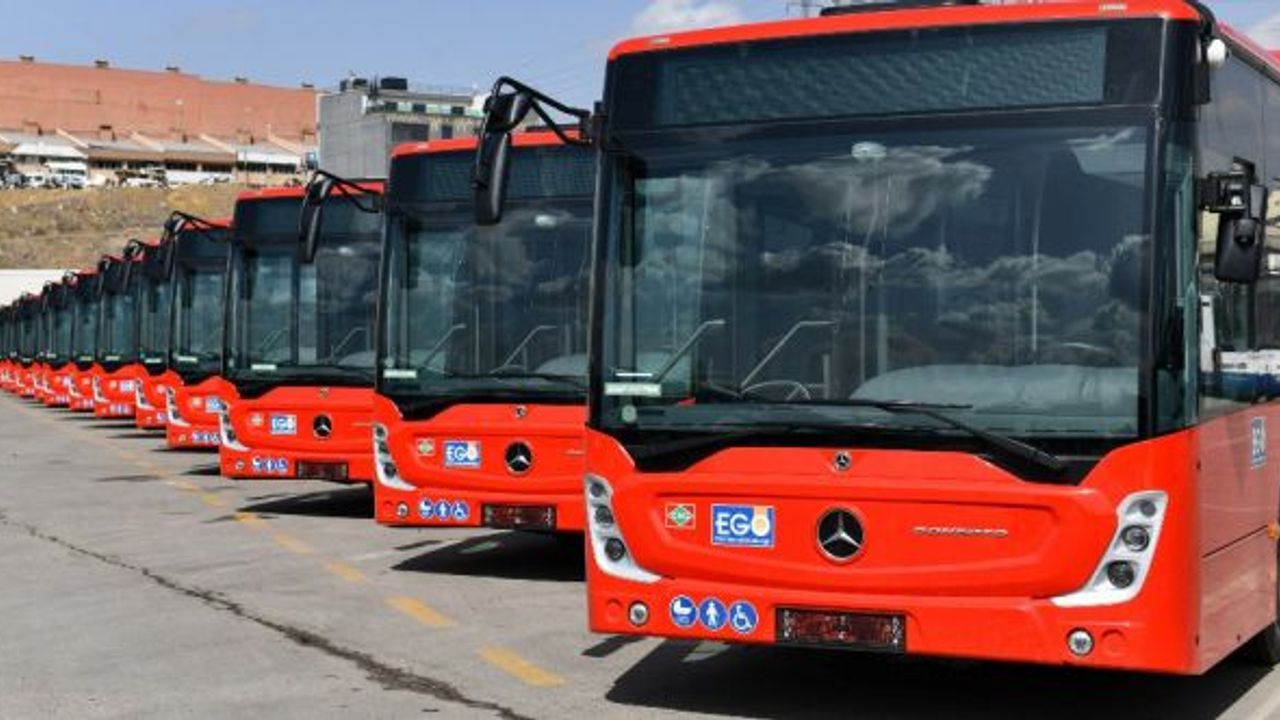 355 otobüse ek olarak 14 Mercedes-Benz Conecto daha satın alındı