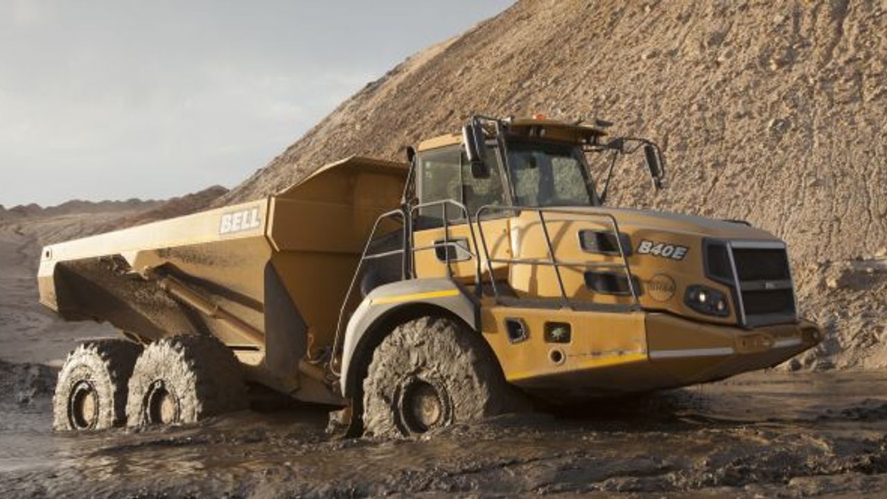 BELL, Yenilenen Belden Kırmalı Damperli Kamyonuna Allison'ın En Yeni Arazi Serisi Şanzımanını Entegre Ediyor