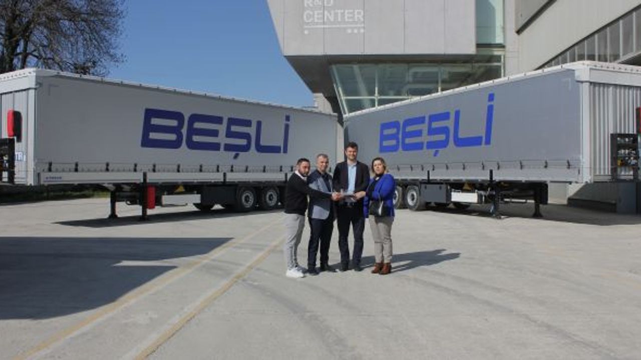 Tırsan, Beşli Lojistik’e 6 adet Tenteli Perdeli Multi Ride teslimatı gerçekleştirdi