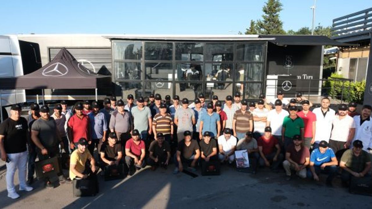 Mercedes-Benz Türk’ün Sağlık Bakım Tırı’nın ikinci durağı Sakarya oldu