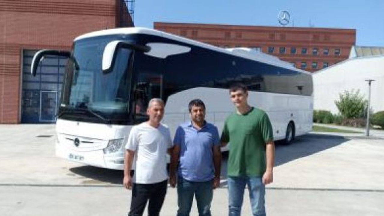 Hasmer Otomotiv’den Goldarc Kuyumculuk’a 1 adet Tourismo