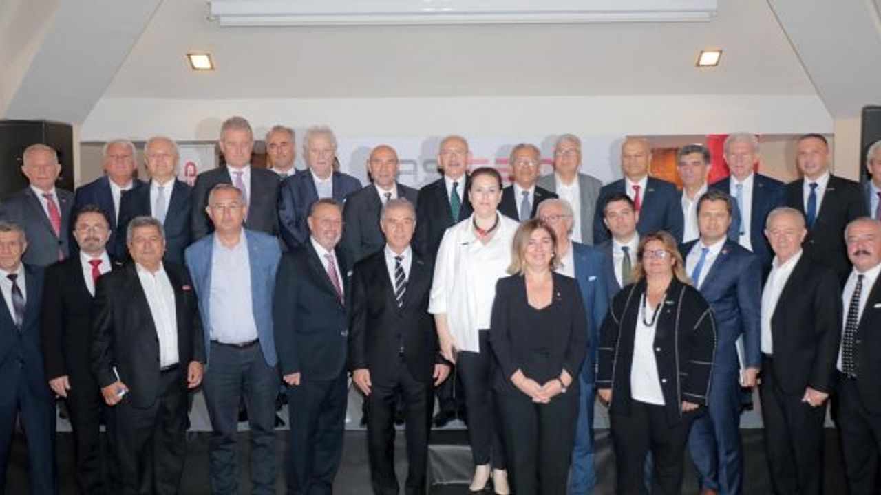 İzmir iş dünyası Kılıçdaroğlu ile sorunlar ve çözüm önerilerini paylaştı