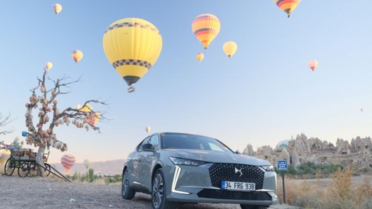 Yeni DS 4  1 milyon 80 bin TL'den başlayan fiyatlarla Türkiye'de