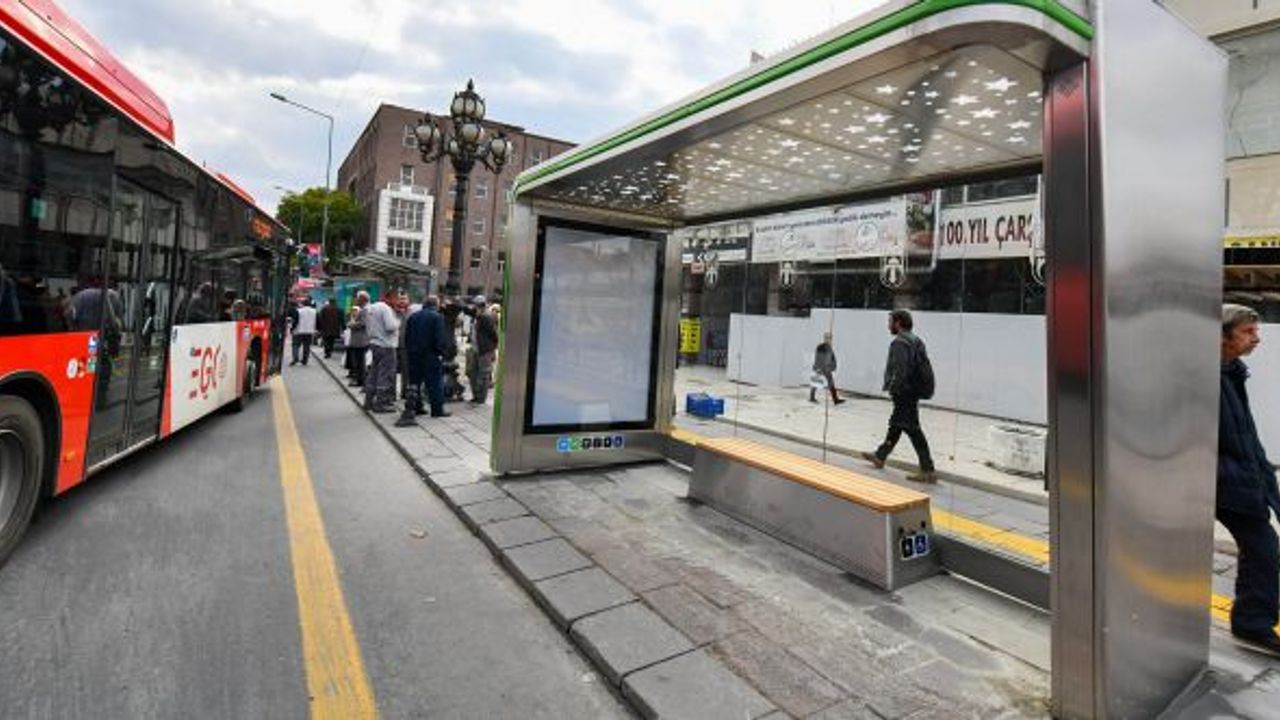 EGO 315 noktada modern otobüs durakları oluşturuyor