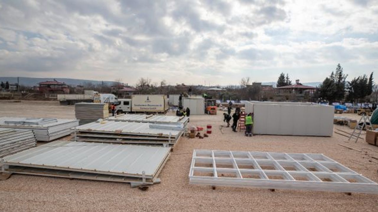 İzmir Büyükşehir, Kahramanmaraş’ta 232 konteynerli kent kuruyor