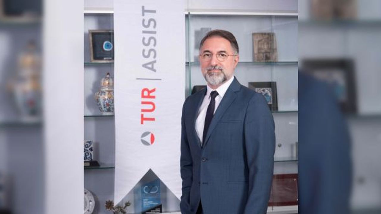 Yüzlerce Çekici ve Vinci Deprem Bölgesine Seferber Etti