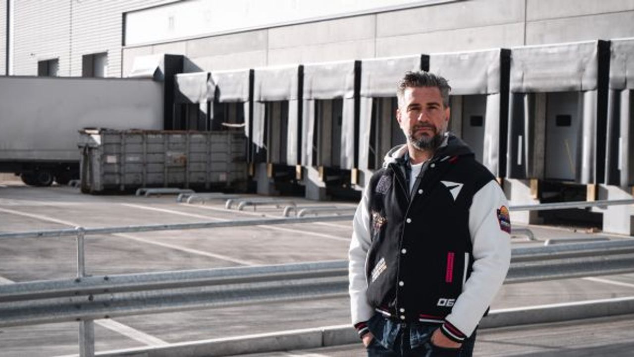 OPLOG, Londra’da açtığı yeni deposu ile şirketlerin lojistik iş ortağı olmayı hedefliyor