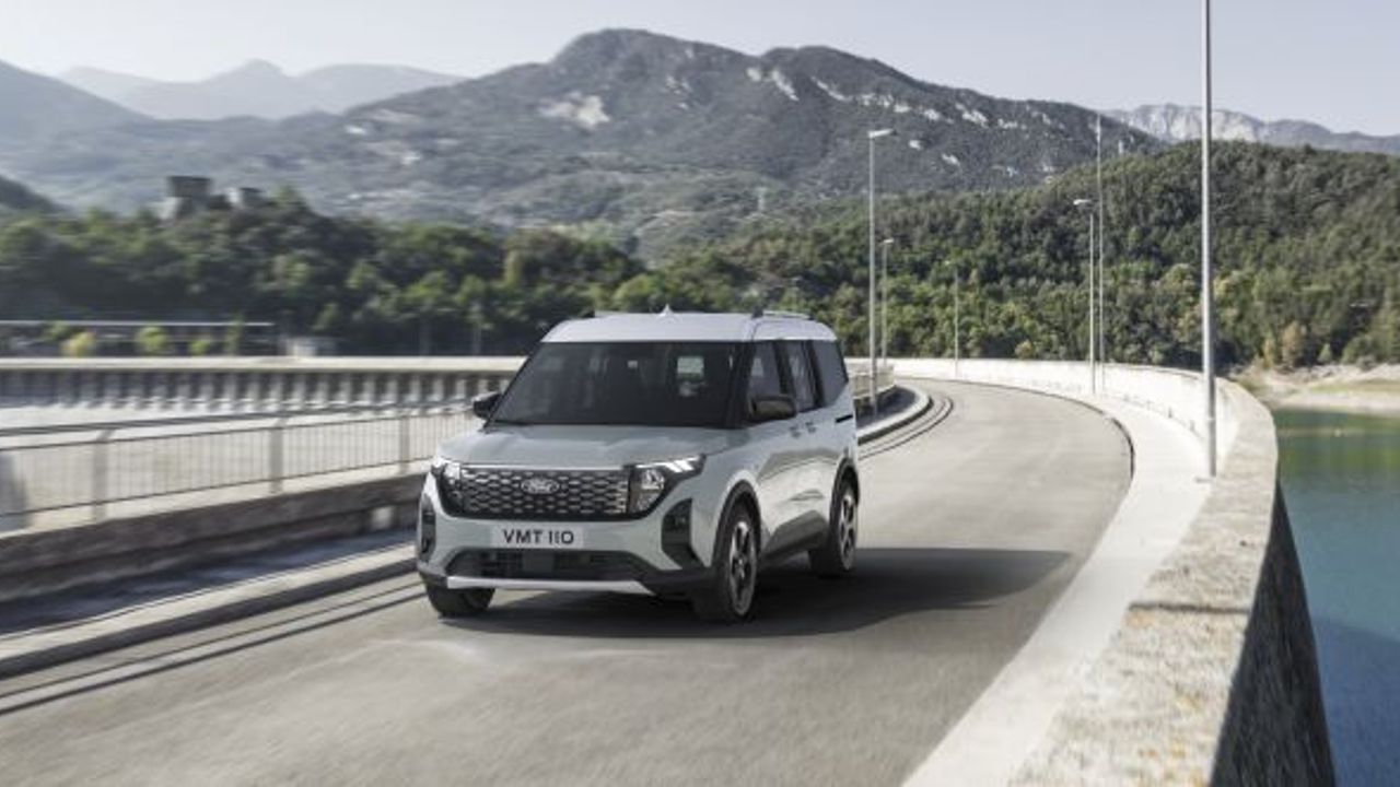 Ford Otosan tam elektrikli E-Tourneo Courier'i tanıttı