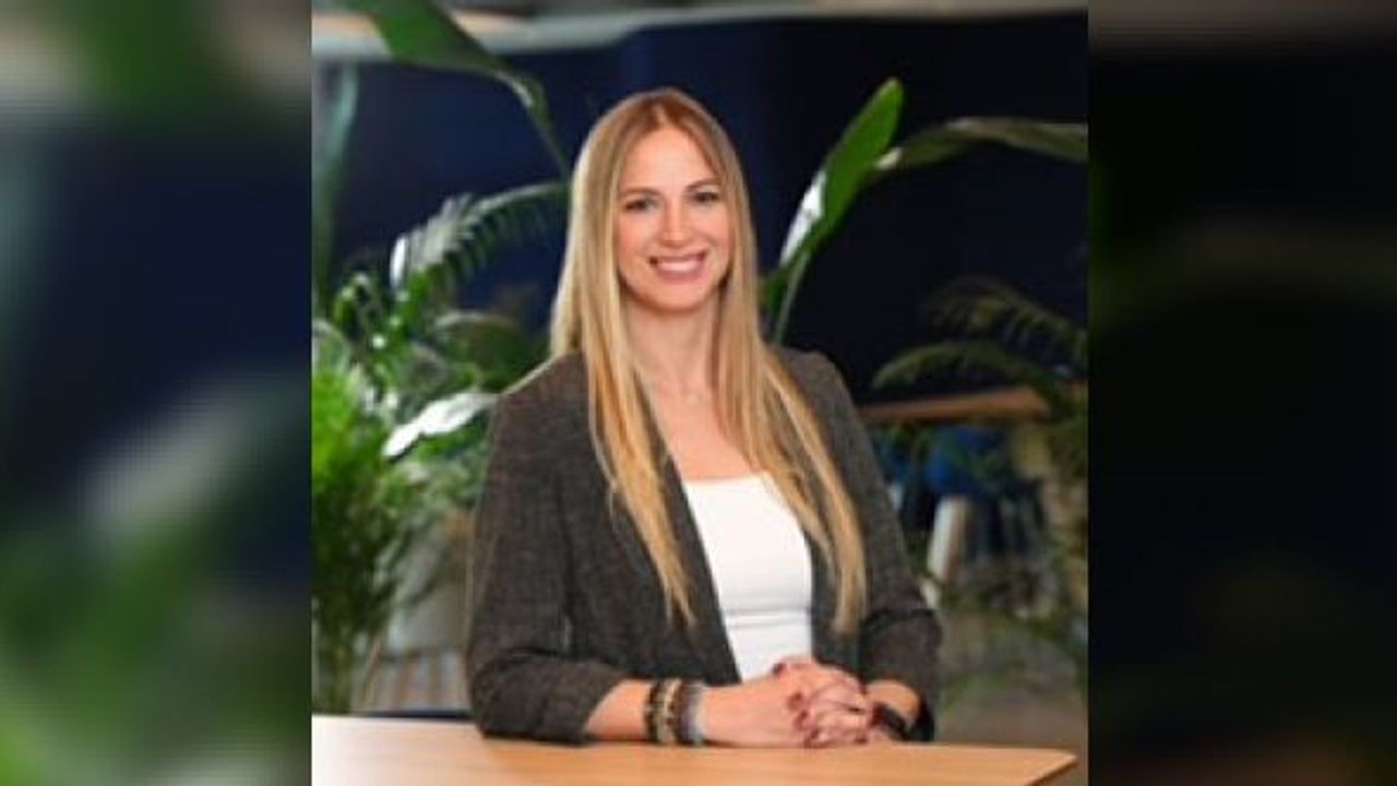 Mercedes-Benz Otomobil Pazarlama ve Kurumsal İletişim Grup Müdürü Ezgi Yıldız Kefeli oldu