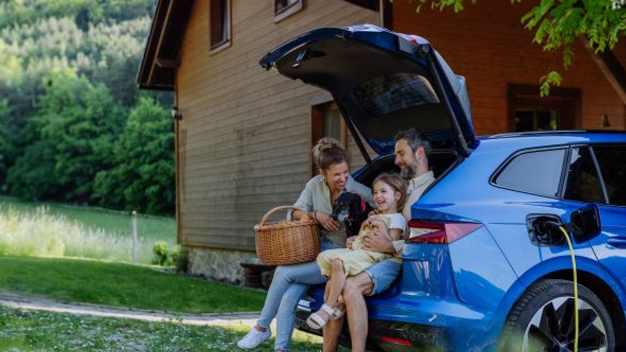 Aksigorta e-kasko ile Türkiye’de bir ilke imza atıyor