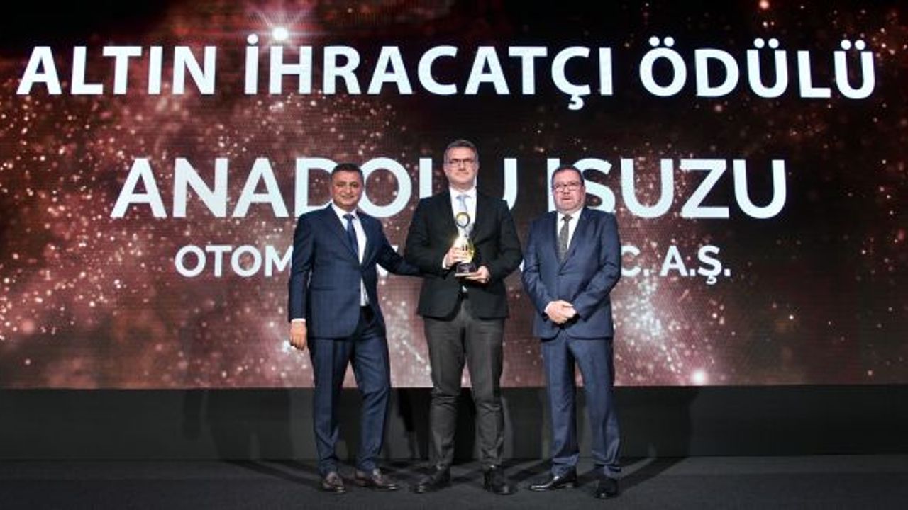 Anadolu Isuzu’ya Uludağ Otomotiv Endüstrisi İhracatçıları Birliği’nden “İhracat Başarı Ödülü”