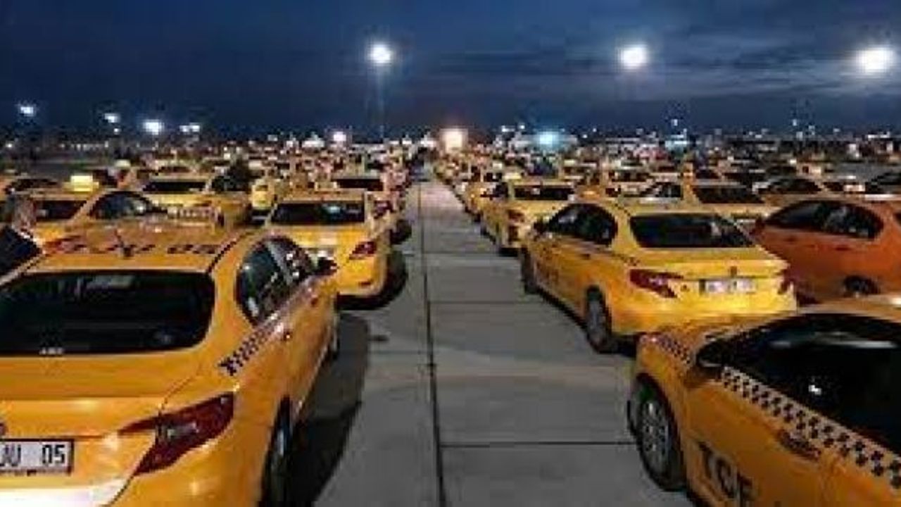 İstanbul'da fiyatı en çok artan ürün yüzde 75,00 ile taksi yolcu taşıma ücreti oldu