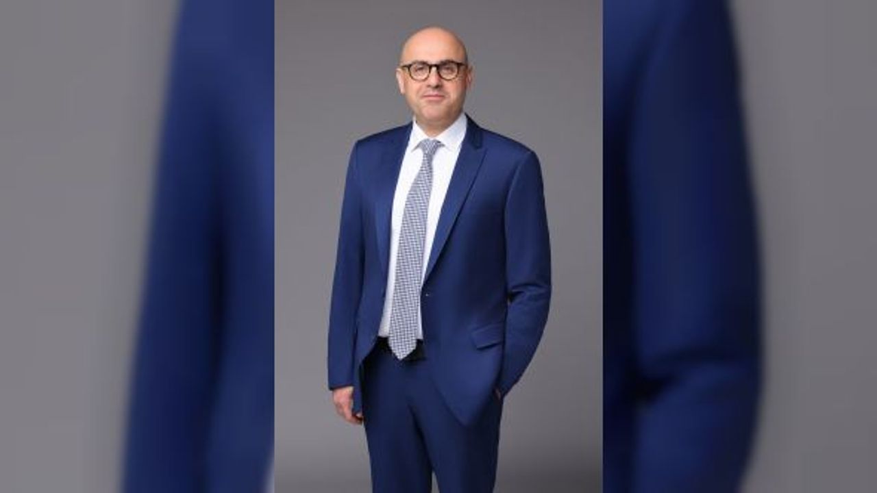 Anadolu Sigorta elektrikli araçlar için yolda kalma endişesini ortadan kaldırıyor.