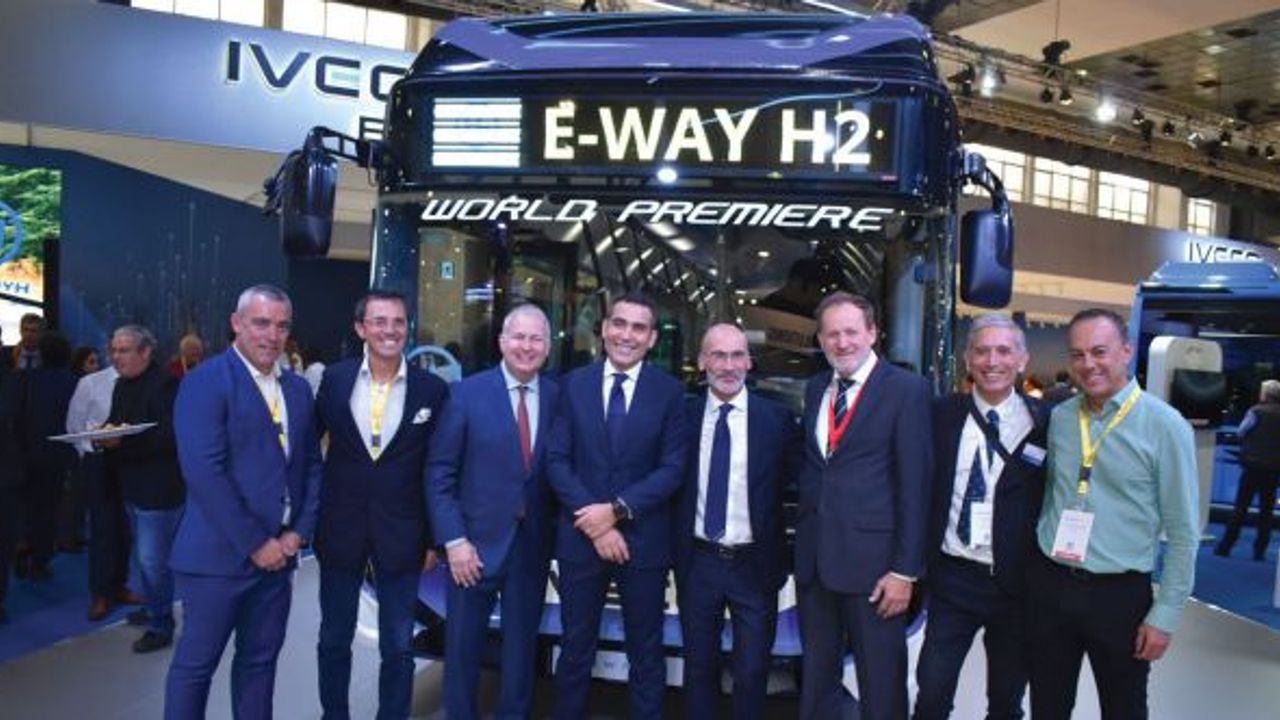 IVECO BUS yeni logosu ve 6 ürünüyle  Busworld Europa Fuarı’nda