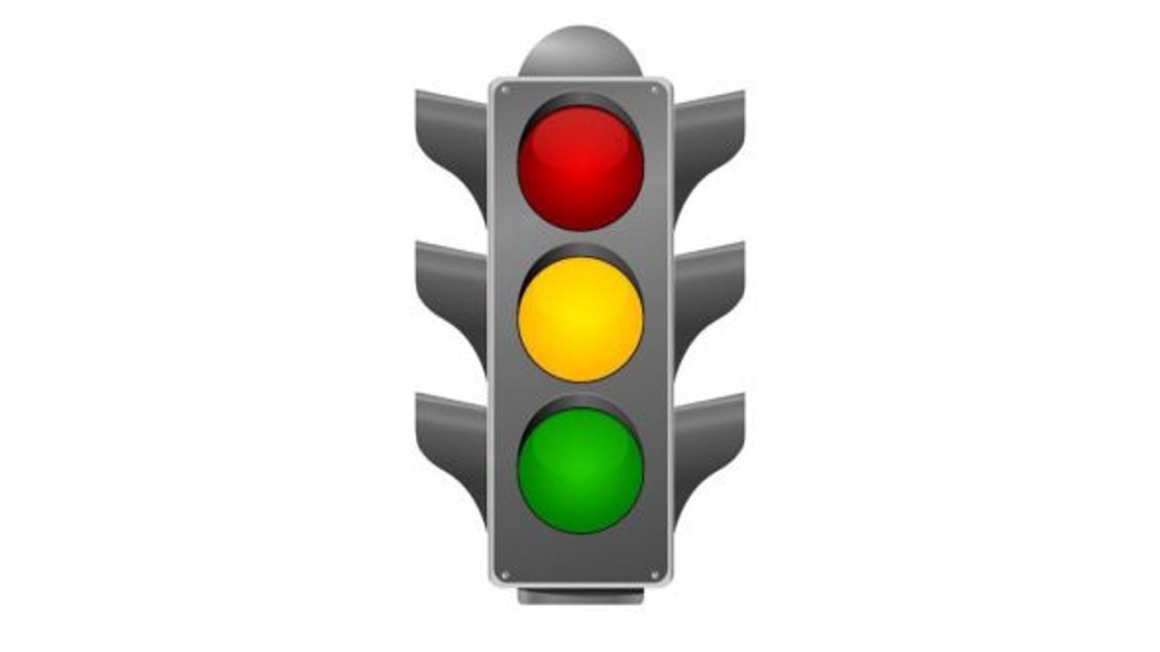 Trafik Işıklarının Kırmızı, Sarı ve Yeşil yanması nereden gelir?