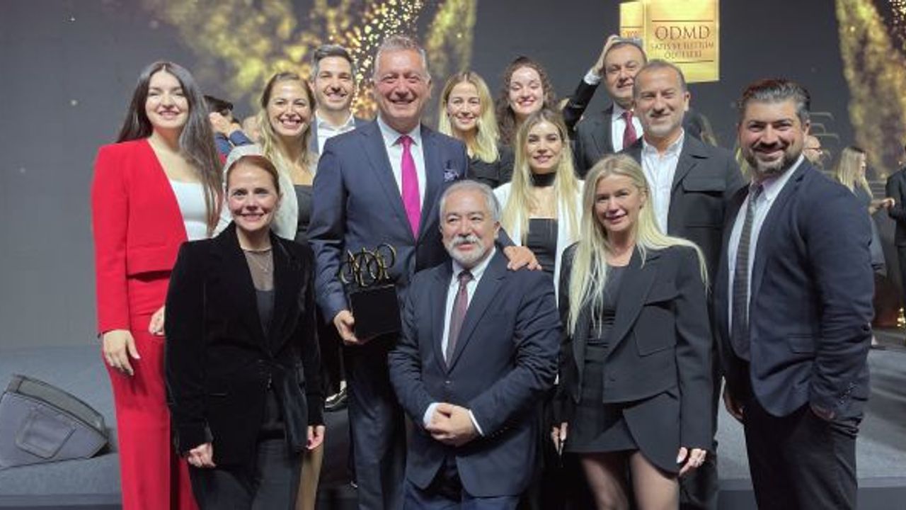 Yılın Jüri Özel Ödülü Mercedes-Benz’in