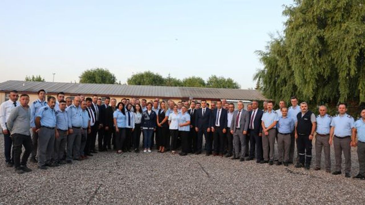 Başkan Ünlüce otobüs şoförleriyle buluştu