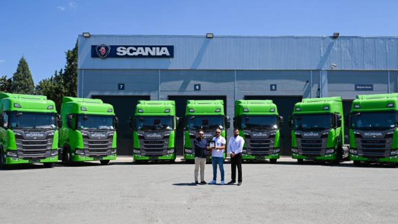 Scania, AS Star'a 14 araç teslim etti