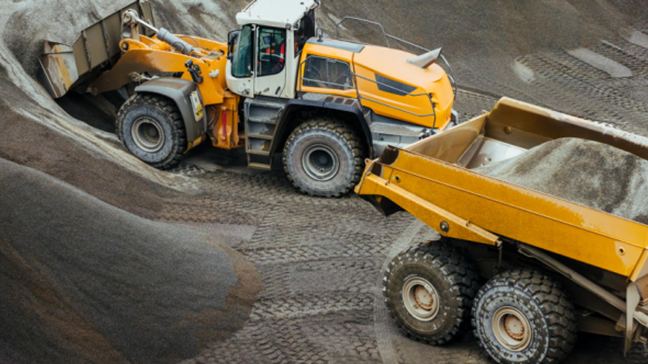 Michelin’in Yeni Seri MICHELIN XTRA DEFEND E4** L4** lastikleri yüksek verimlilik sağlıyor