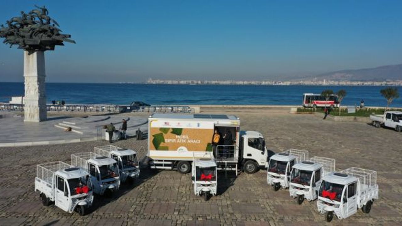 Konak Belediyesi, 1 adet Mobil Atık Toplama Kamyonu ve 10 adet elektrikli triportörü filosuna kattı