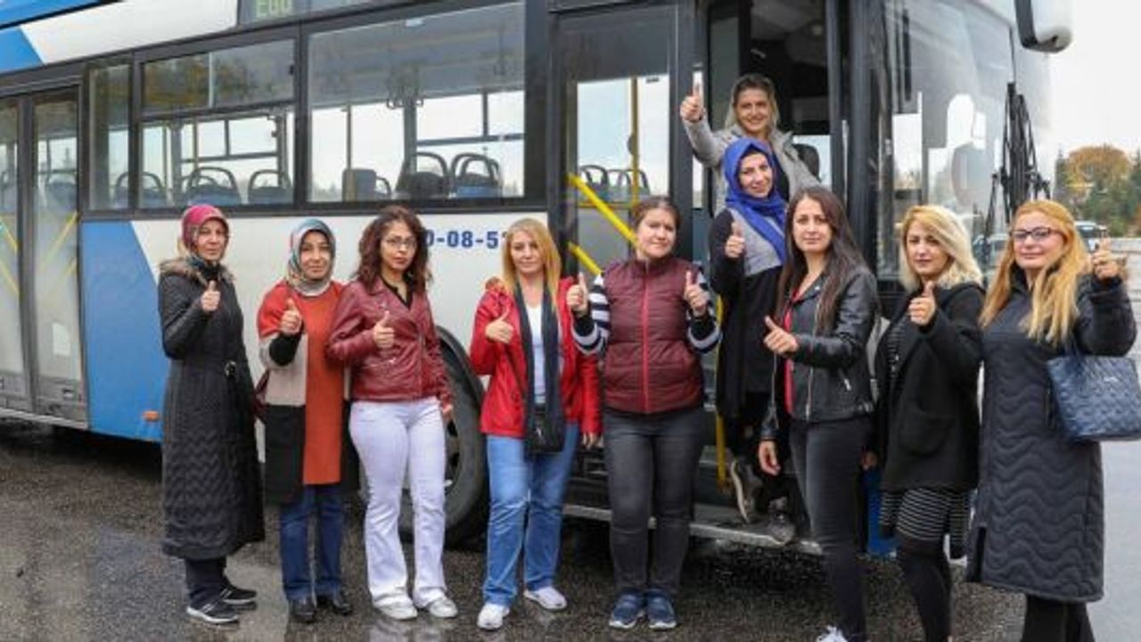 EGO 10 kadın şoför alımı için sınav yaptı 