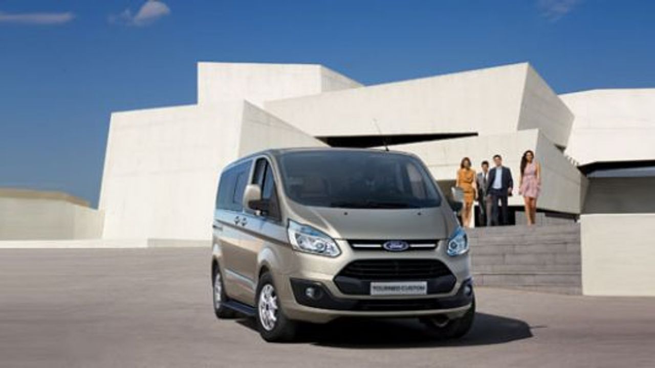 Ford, 80 saniyede bir Transit satmayı hedefliyor