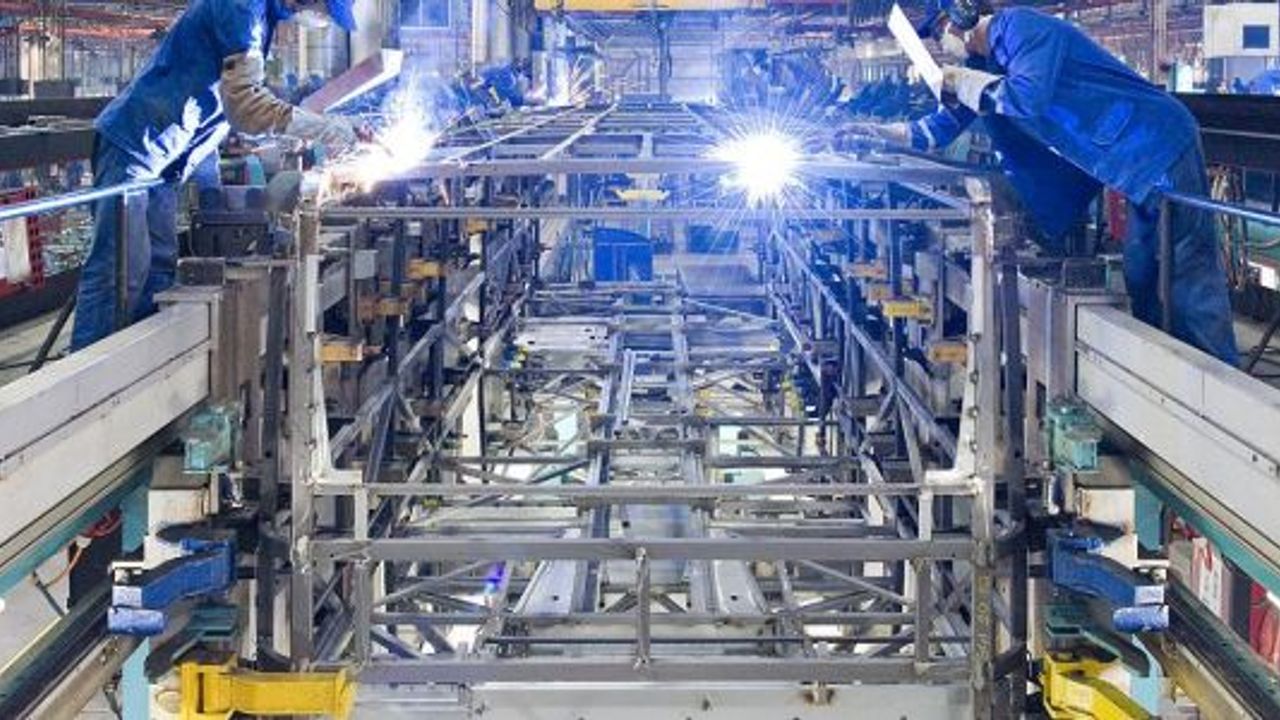İlk 5 ayda üretim yüzde 12, ihracat yüzde 7 azaldı