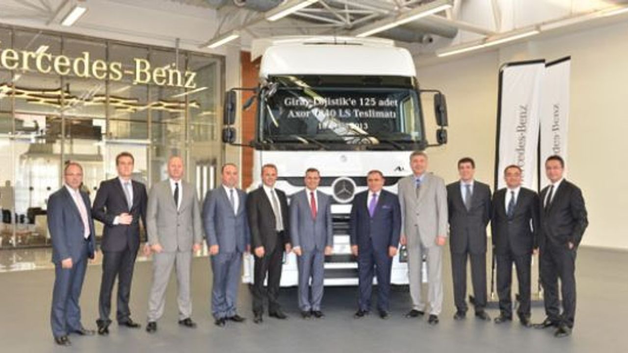 Mercedes-Benz Türk’ten Giray Lojistik’e 125 Axor 1840 
