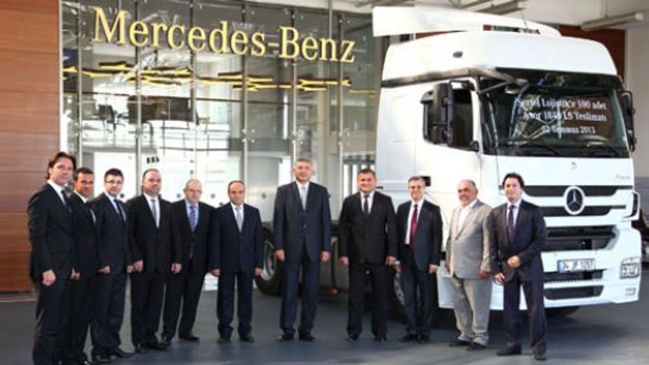 Mercedes-Benz Türk’ten Sertel Lojistik’e 100 Axor 1840 teslimatı