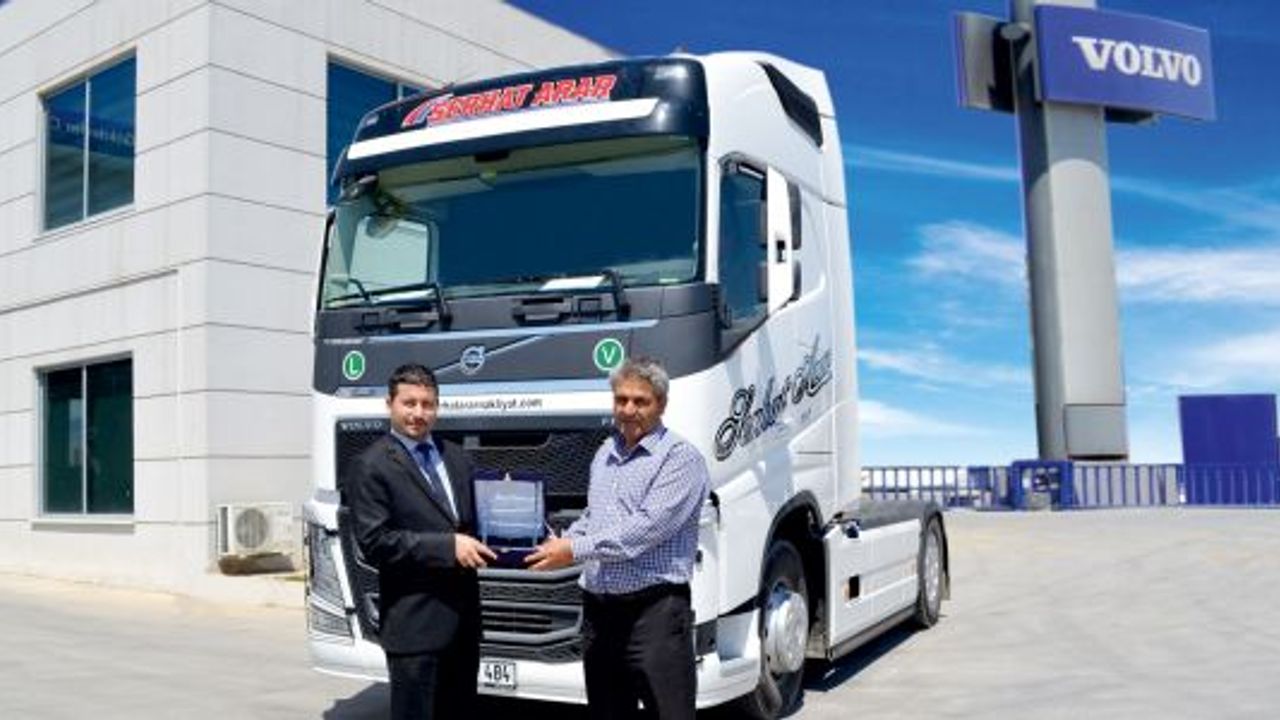 Serhat Arar, 4 Volvo çekici aldı