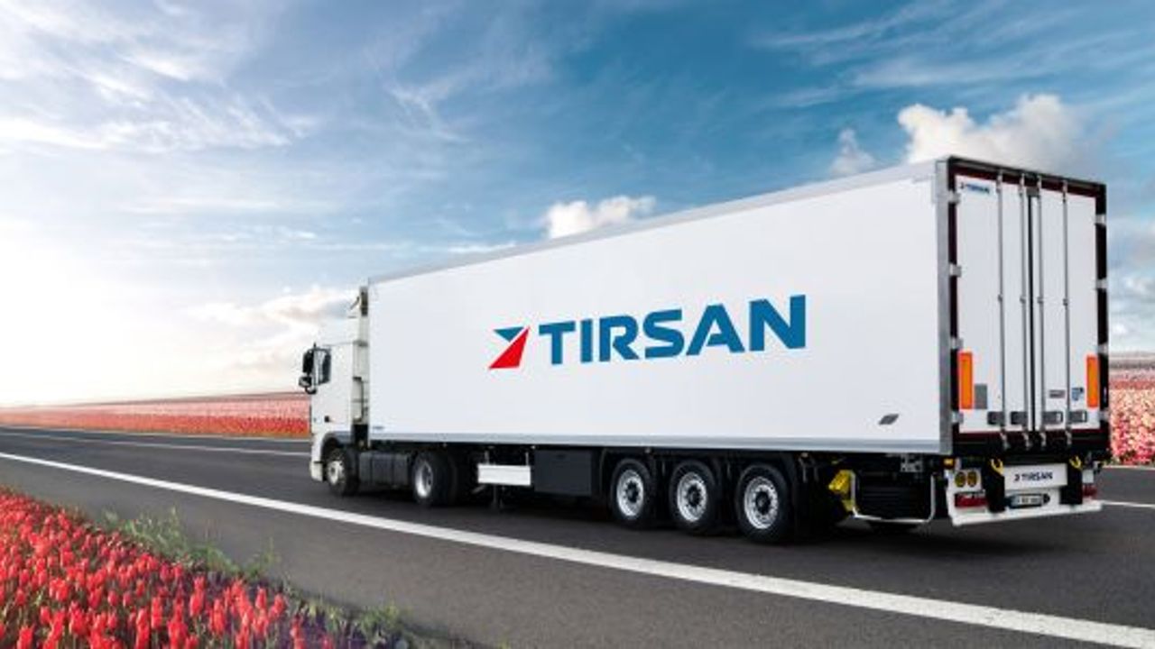 Tırsan, Yeni Çiçek Taşıyıcı Frigo Aracını Müşterileri ile Geliştirdi