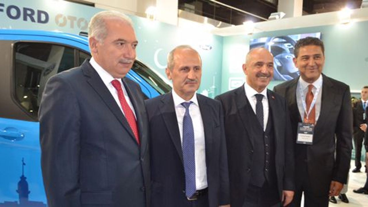 Yeni Ford Trucks F-Max tanıtımları sürüyor