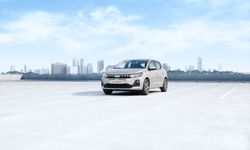 Yeni Dacia Sandero, 1.240.000 TL’den başlayan fiyatıyla Türkiye’de satışa sunuldu